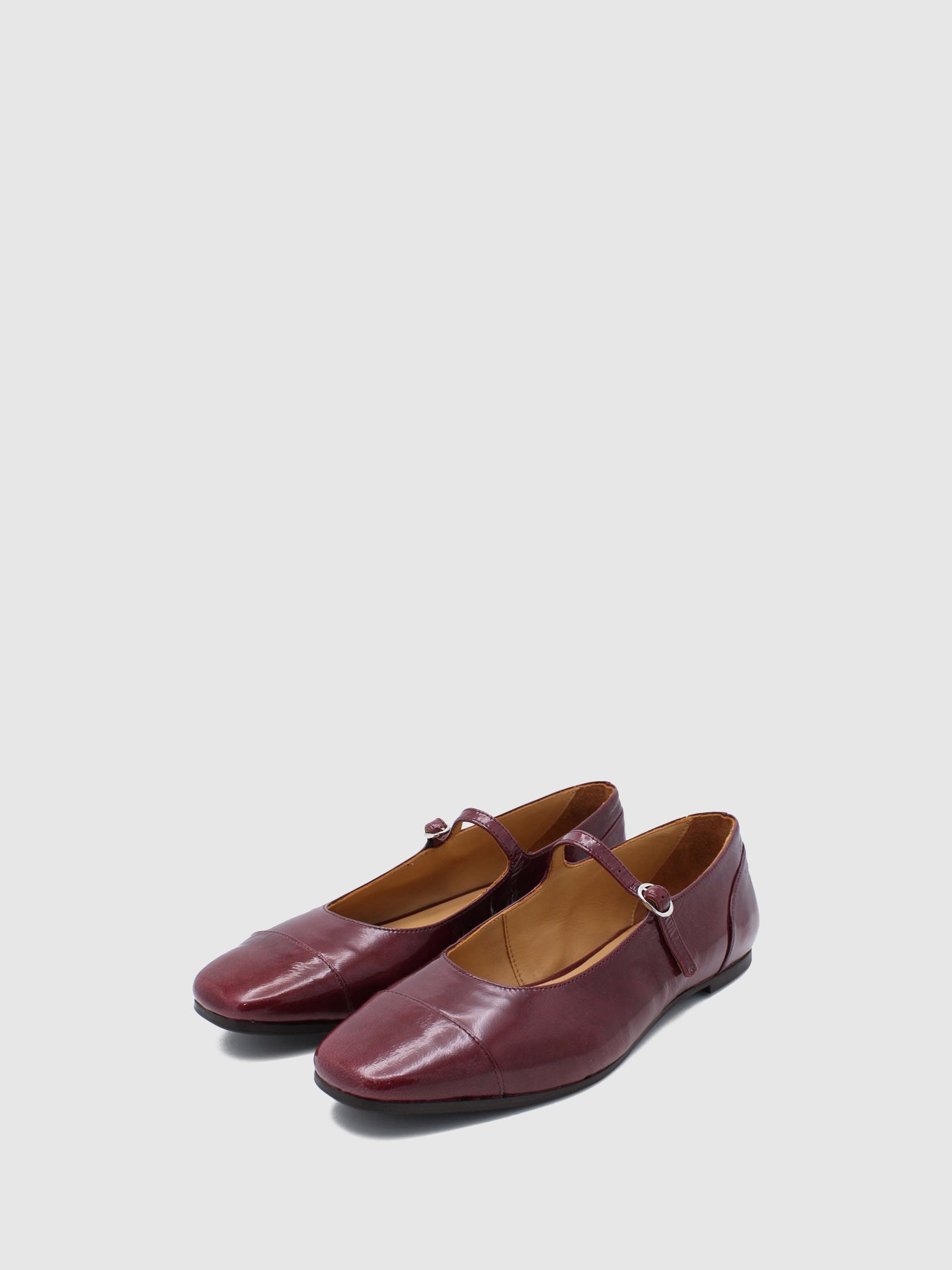 JJ Heitor Bordeaux Round Toe Ballerinas